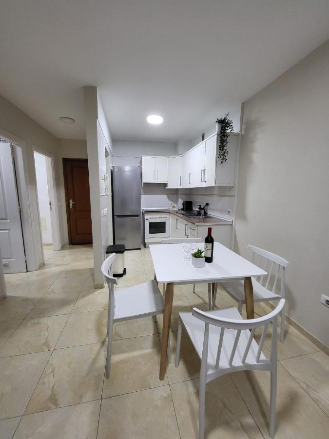 Appartamento Apartamento céntrico en Candelaria, con piscina. Santa Cruz de Tenerife Esterno foto