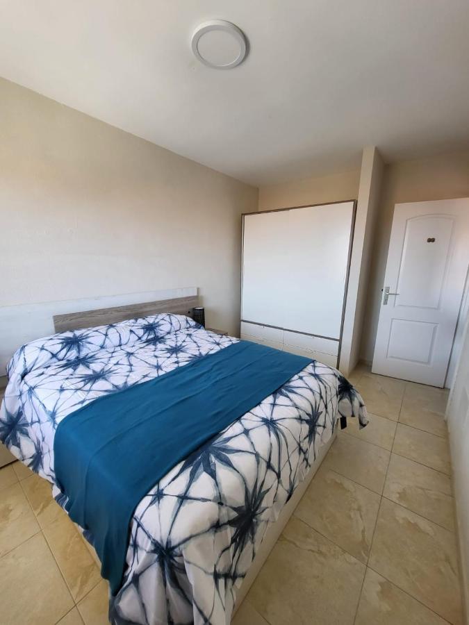 Appartamento Apartamento céntrico en Candelaria, con piscina. Santa Cruz de Tenerife Esterno foto