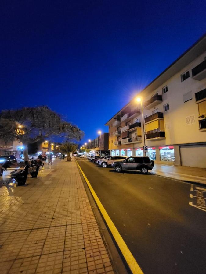 Appartamento Apartamento céntrico en Candelaria, con piscina. Santa Cruz de Tenerife Esterno foto