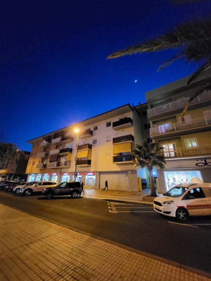 Appartamento Apartamento céntrico en Candelaria, con piscina. Santa Cruz de Tenerife Esterno foto
