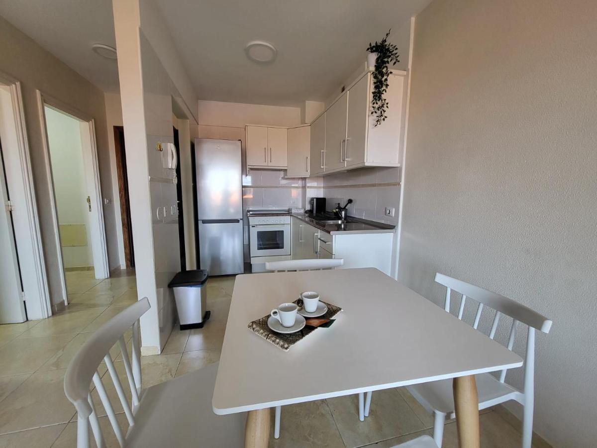 Appartamento Apartamento céntrico en Candelaria, con piscina. Santa Cruz de Tenerife Esterno foto